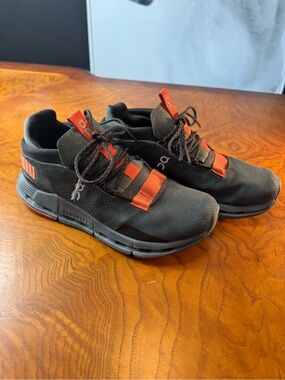 On cloud nova juniper orange woman running shoes size 6.5